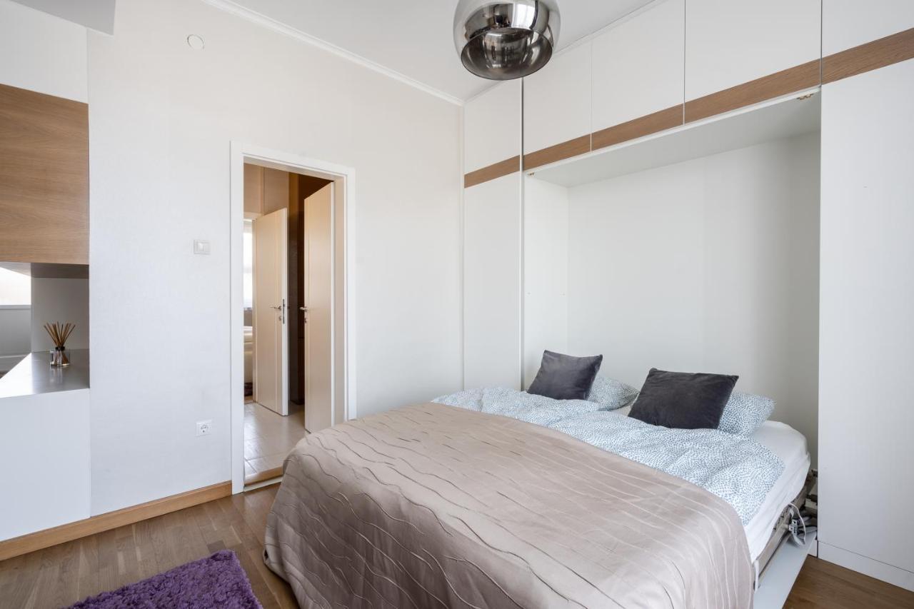 בודפשט Breathless Basilika View Elegant Flat With Balcony Need Reservation X Free Parking מראה חיצוני תמונה
