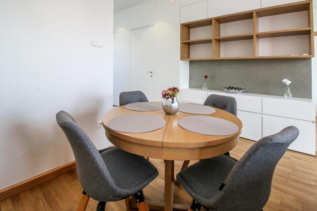 בודפשט Breathless Basilika View Elegant Flat With Balcony Need Reservation X Free Parking מראה חיצוני תמונה