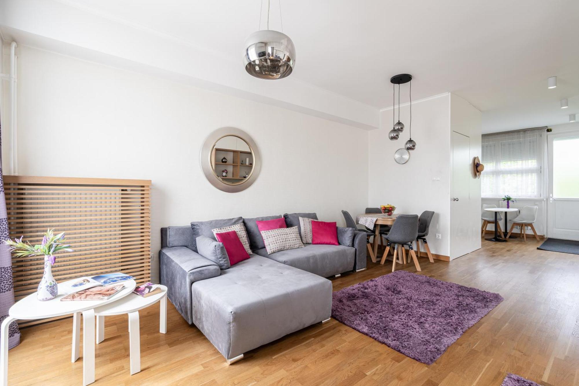 בודפשט Breathless Basilika View Elegant Flat With Balcony Need Reservation X Free Parking מראה חיצוני תמונה